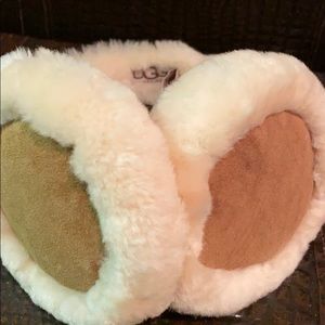 Ugg earmuffs
